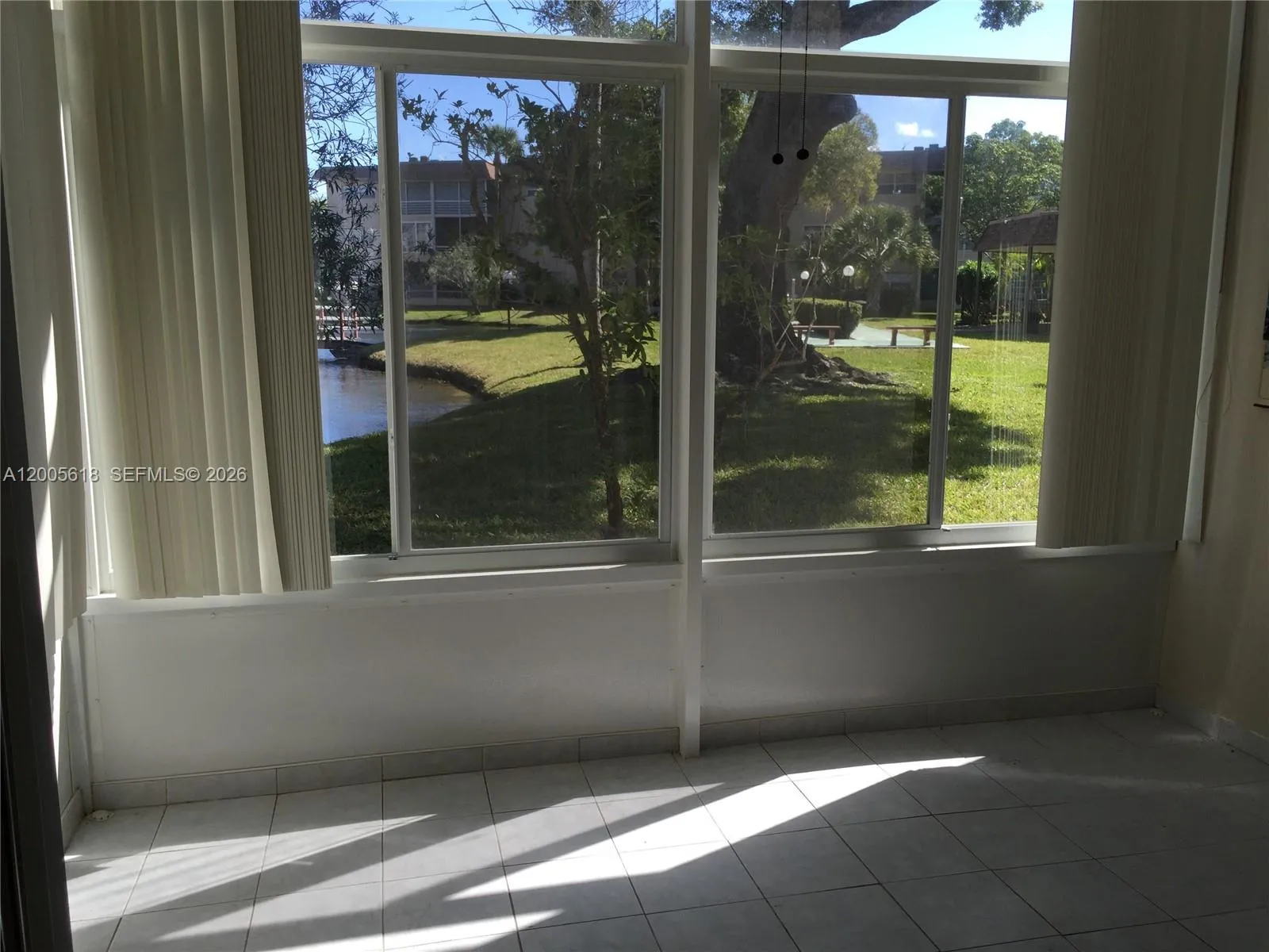 5041 W Oakland Park Blvd # 110, Lauderdale Lakes FL 33313