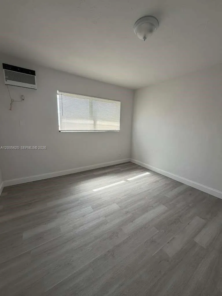 1628 SW 7th St # 9, Miami FL 33135