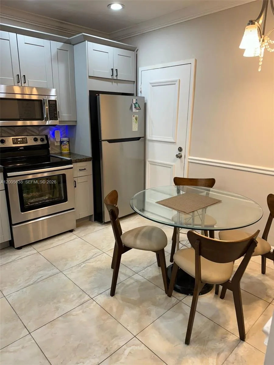 3725 S Ocean Dr # L12, Hollywood FL 33019