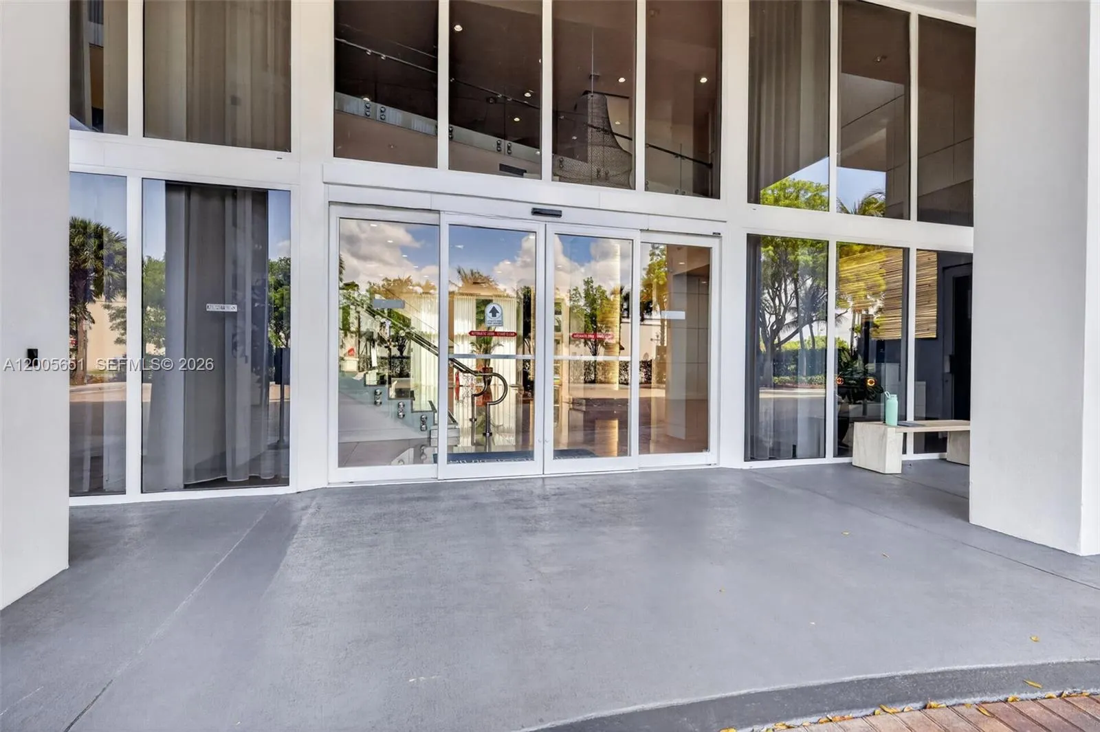 2775 NE 187th St # 202, Aventura FL 33180