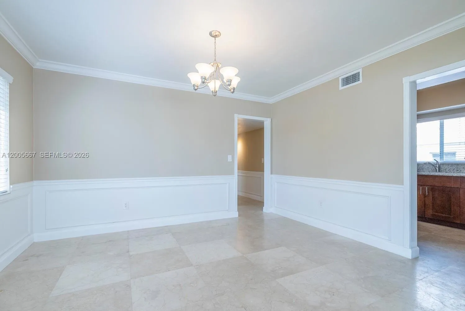 2890 Le Jeune Rd # 2890, Coral Gables FL 33134