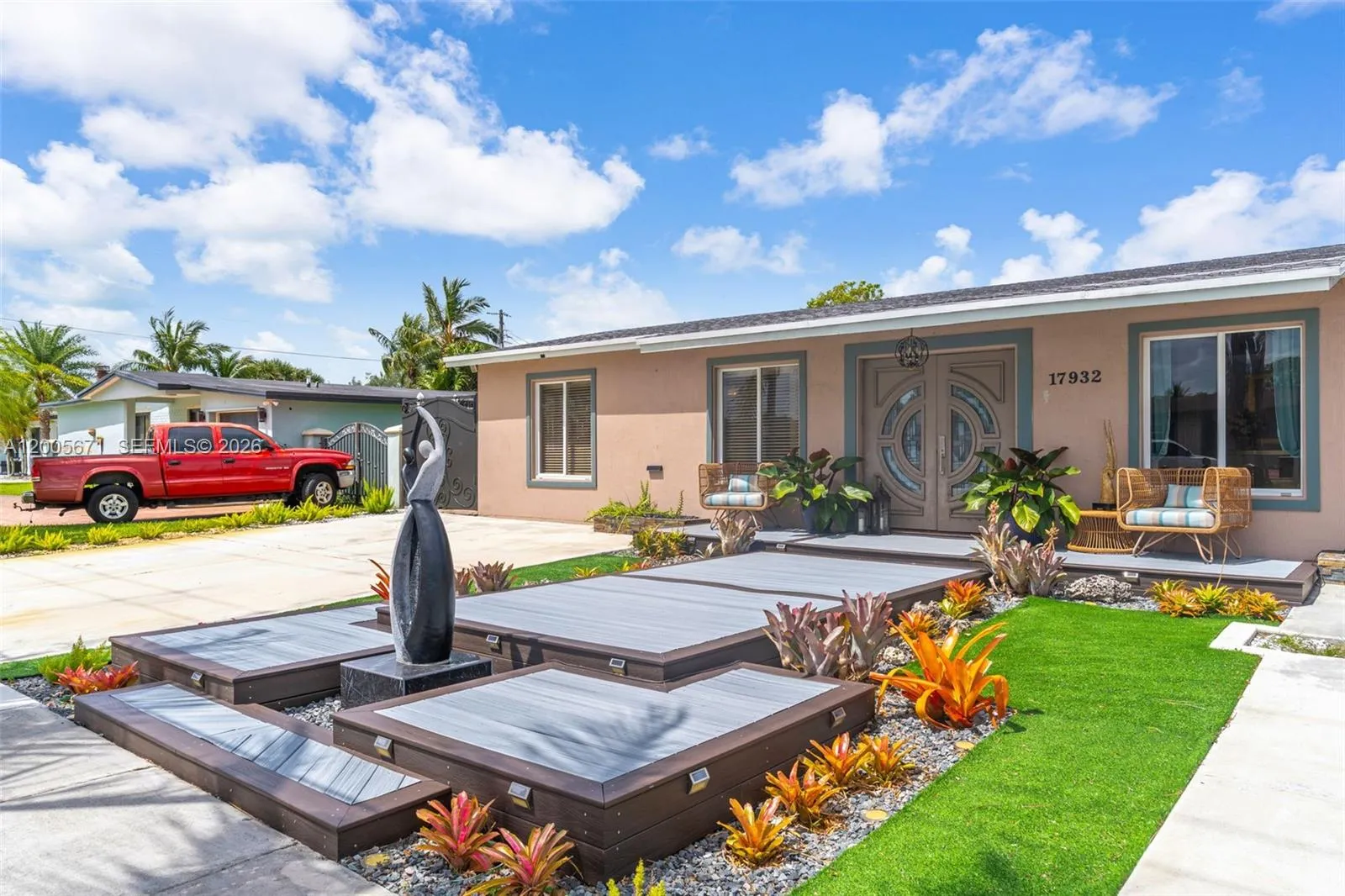 17932 NW 78th Ave, Hialeah FL 33015