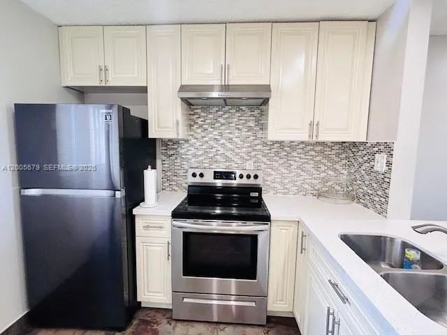 7740 Camino Real # G404, Miami FL 33143