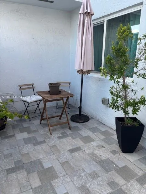 10720 NW 7th St # 7A, Miami FL 33172