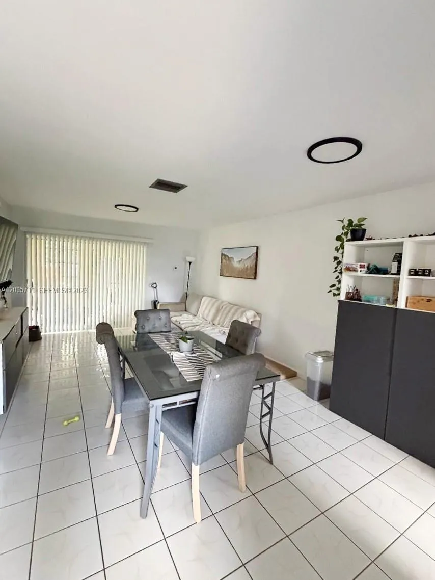2921 NW 68th Ter # 1, Sunrise FL 33313