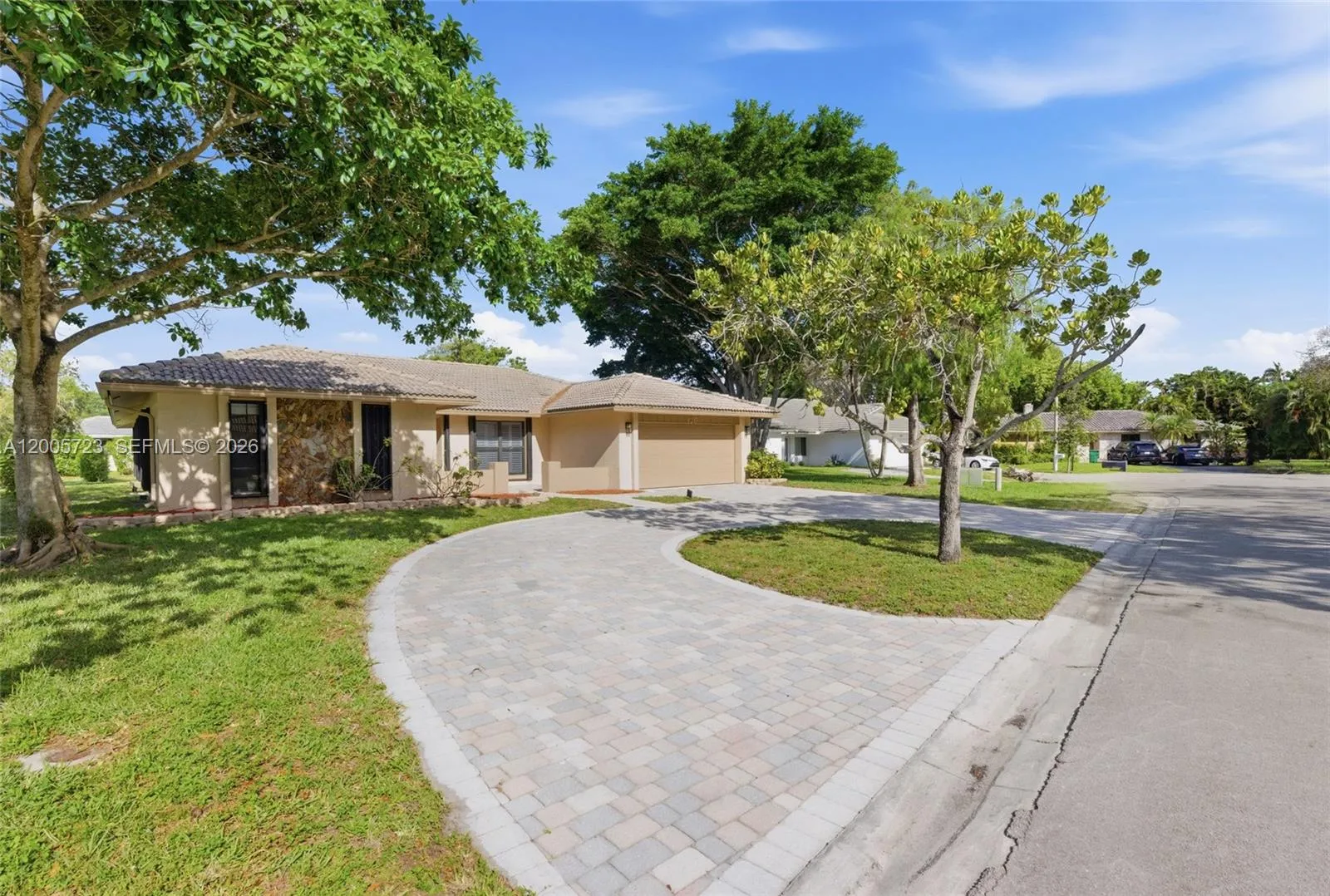 120 NW 84th Way, Coral Springs FL 33071