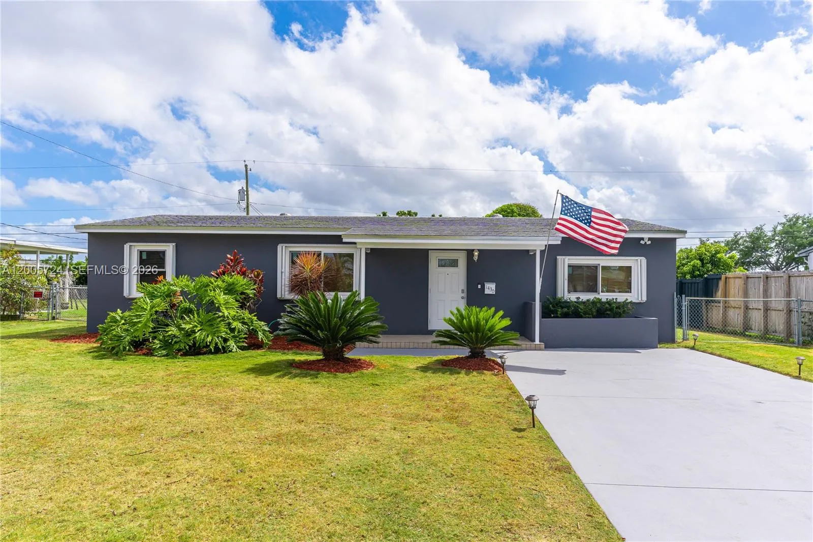 1430 NE 11th St # 1430, Homestead FL 33033