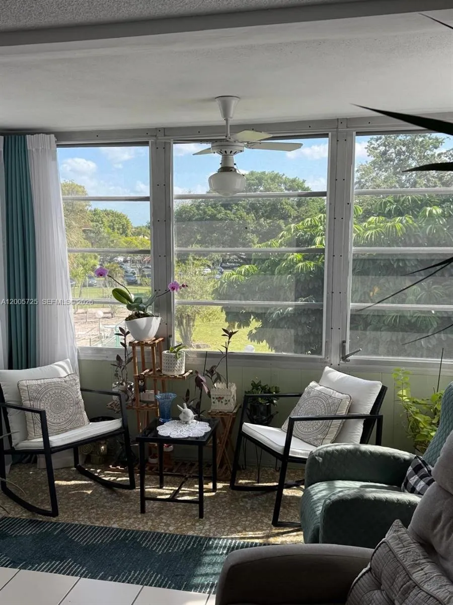 447 NE 195th St # 310, Miami FL 33179