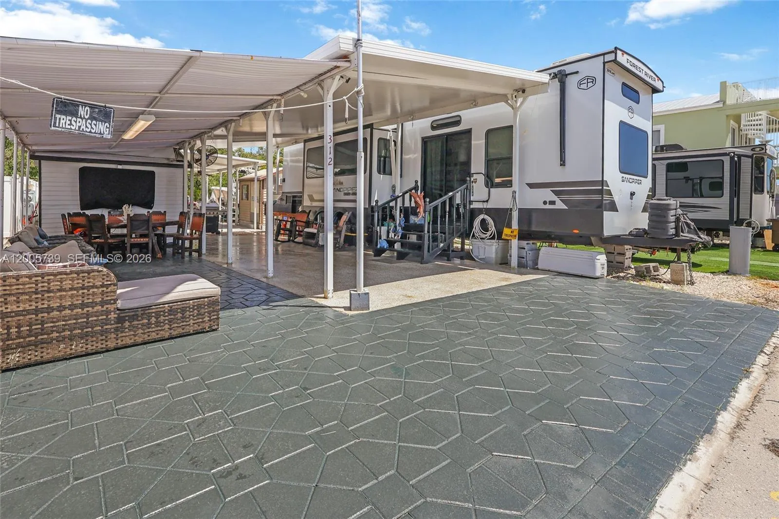 325 Calusa St #312, Key Largo FL 33037