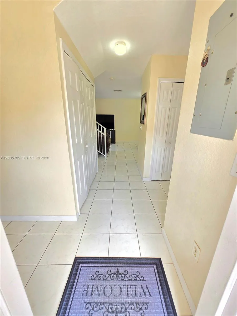 6755 NW 182nd St # 104, Hialeah FL 33015