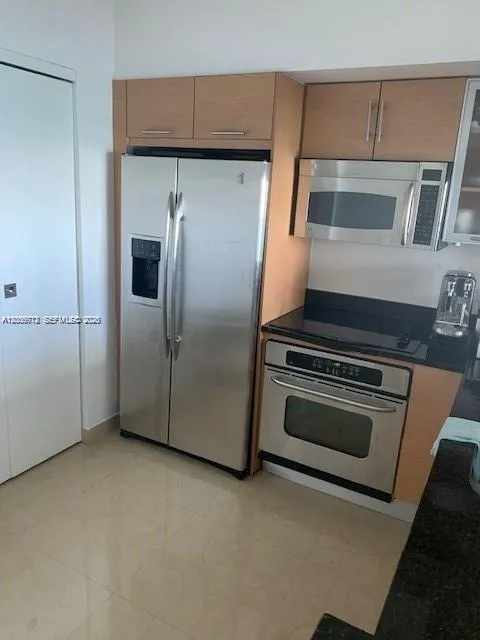 31 SE 5th St # 3512, Miami FL 33131