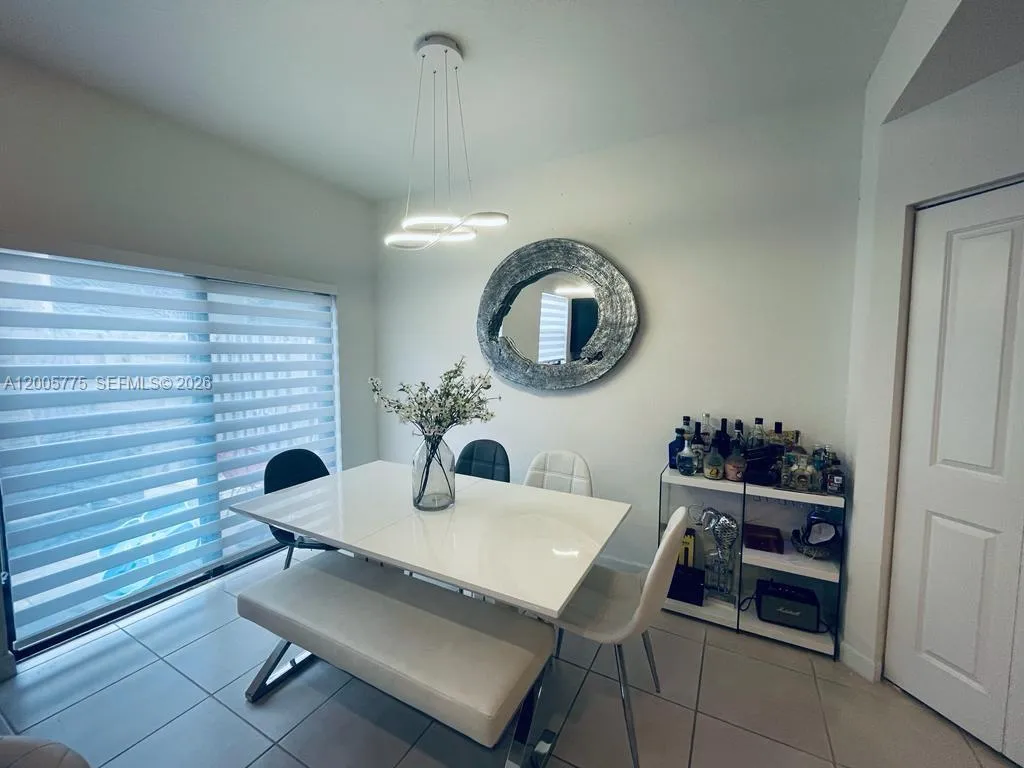 784 NE 206th Ter # 784, Miami FL 33179