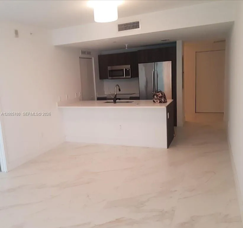 488 NE 18th St # 2008, Miami FL 33132