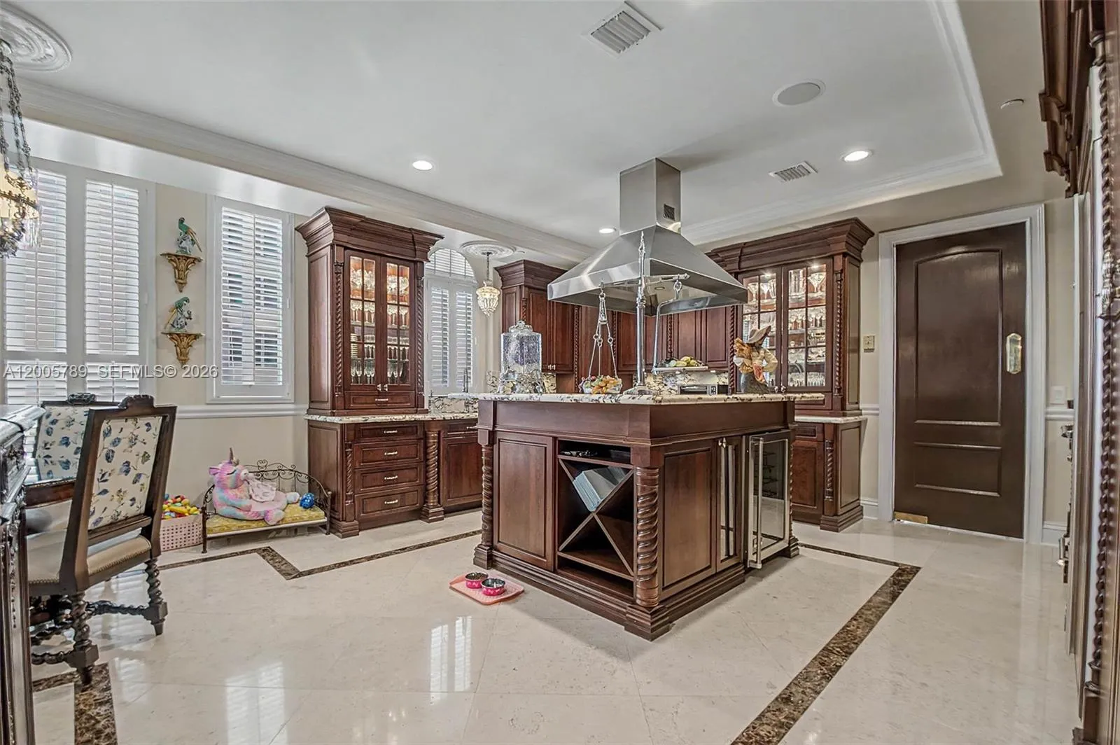 600 Coral Way # 5, Coral Gables FL 33134