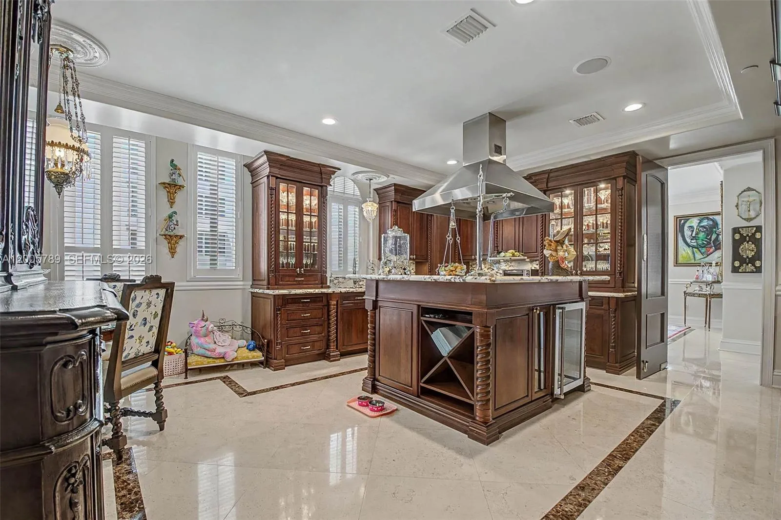 600 Coral Way # 5, Coral Gables FL 33134