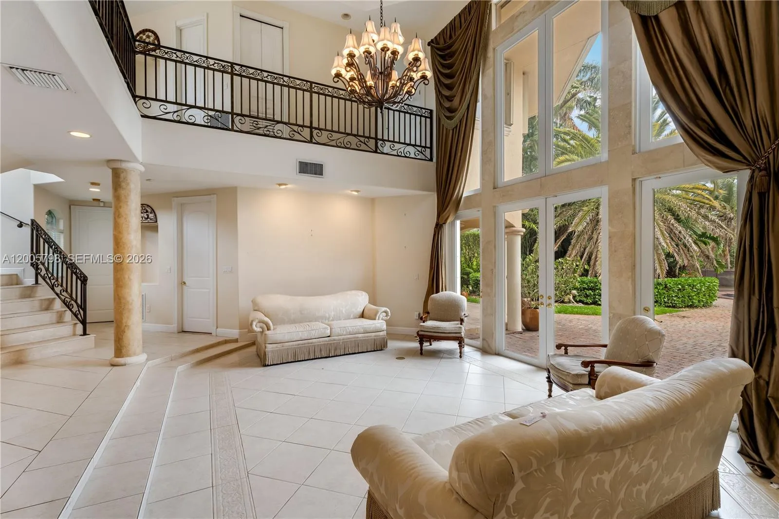 11071 SW 28th St, Miami FL 33165