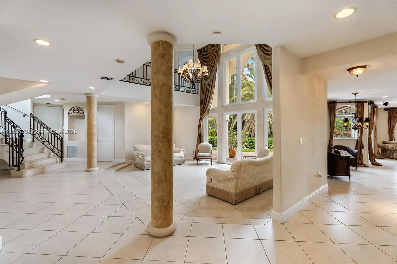 11071 SW 28th St, Miami FL 33165