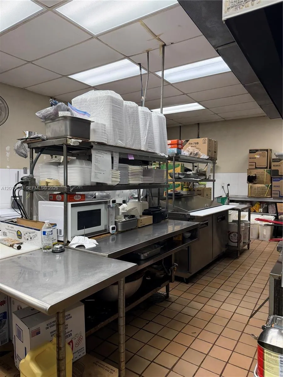 7462 ROYAL PALM BLVD, Margate FL 33063