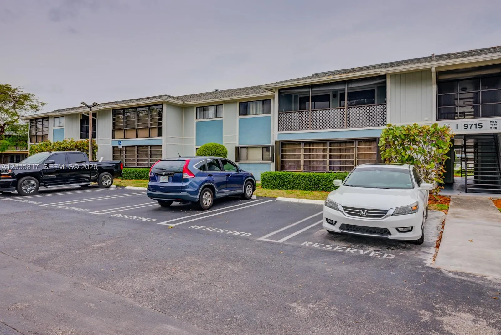 9715 Hammocks Blvd # 106, Miami FL 33196