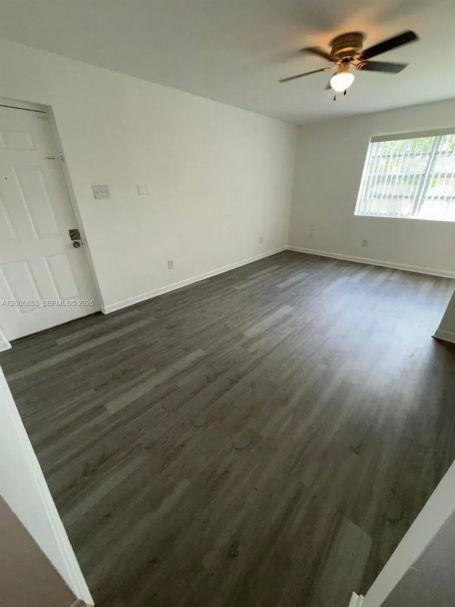 15285 SW 107th Ln # 214, Miami FL 33196