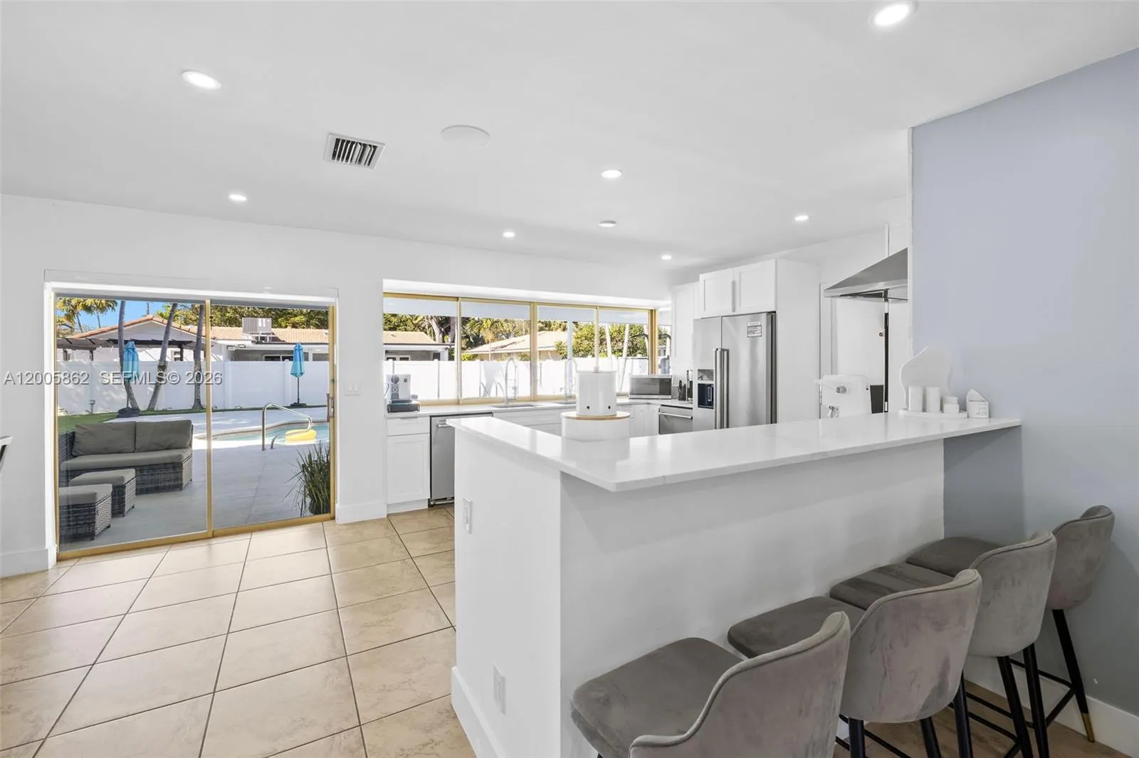 3460 N 46th Ave, Hollywood FL 33021