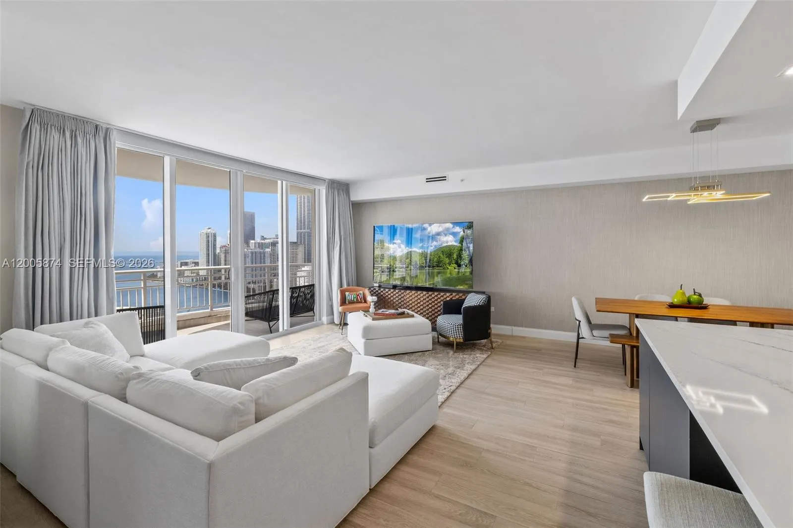 848 Brickell Key Dr # 3403, Miami FL 33131