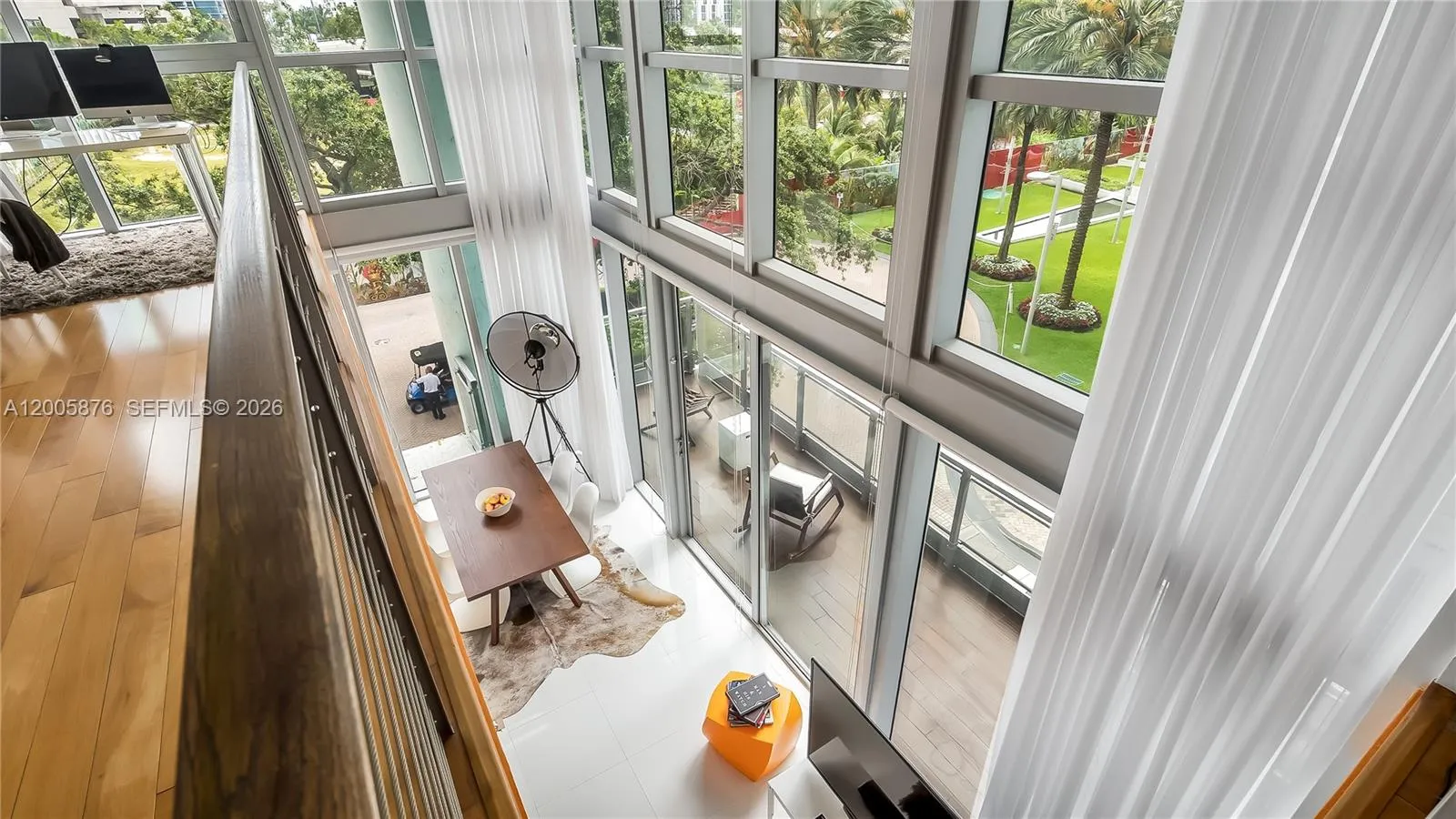 90 SW 3rd St # 308, Miami FL 33130