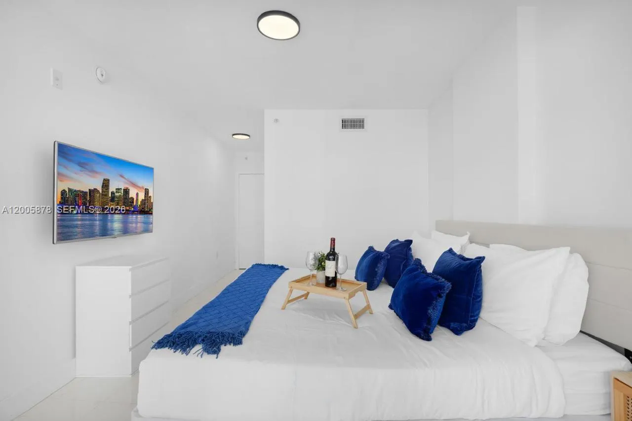 6620 Indian Creek Dr # 616, Miami Beach FL 33141