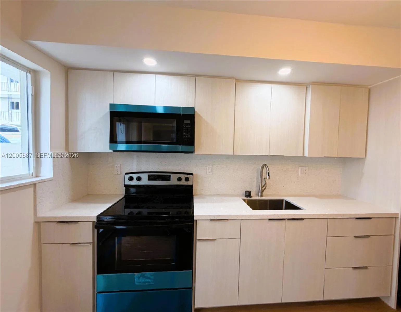 1904 SW 17th Ave # 8, Miami FL 33145