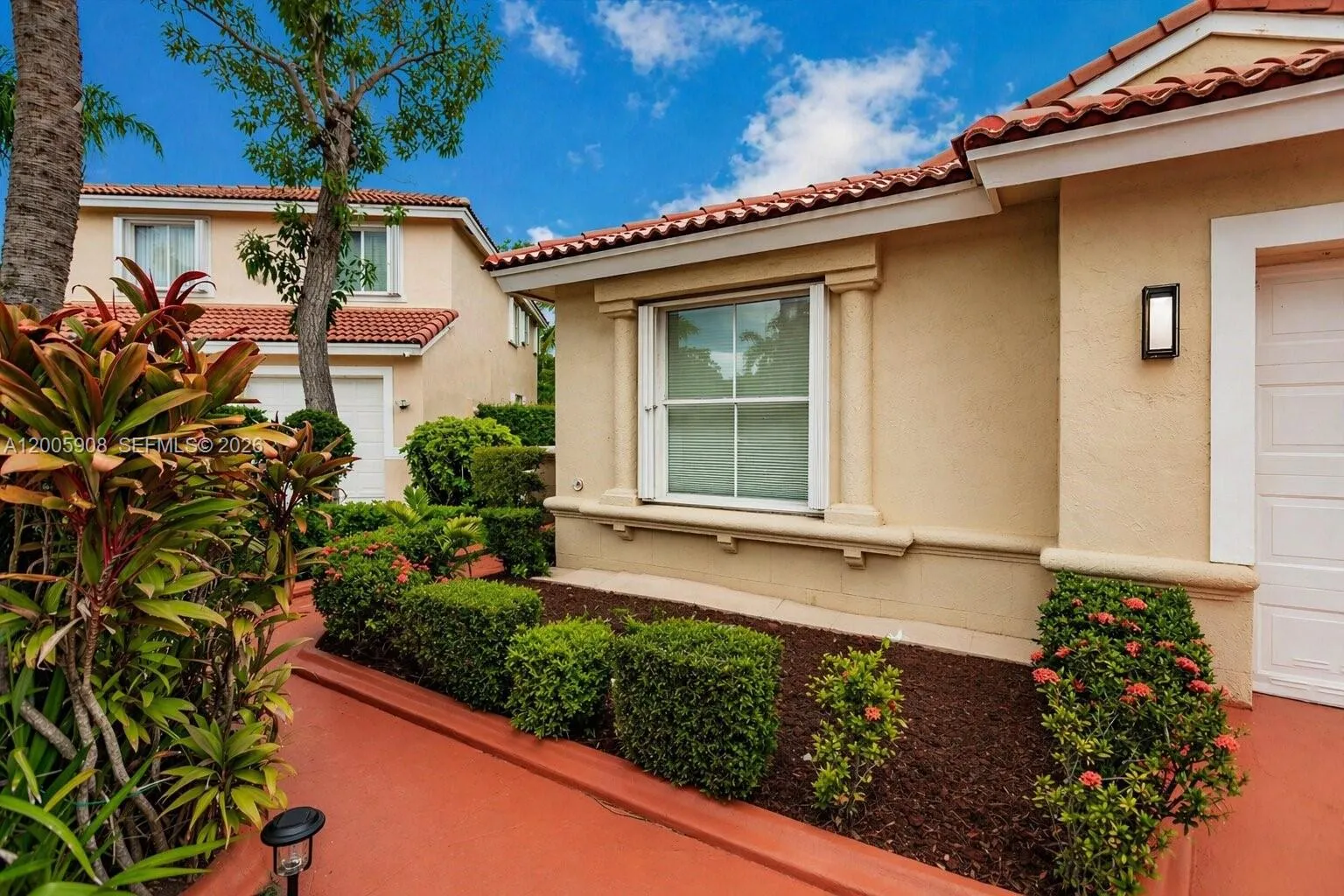 6298 Harbour Chase Dr, Lake Worth FL 33467