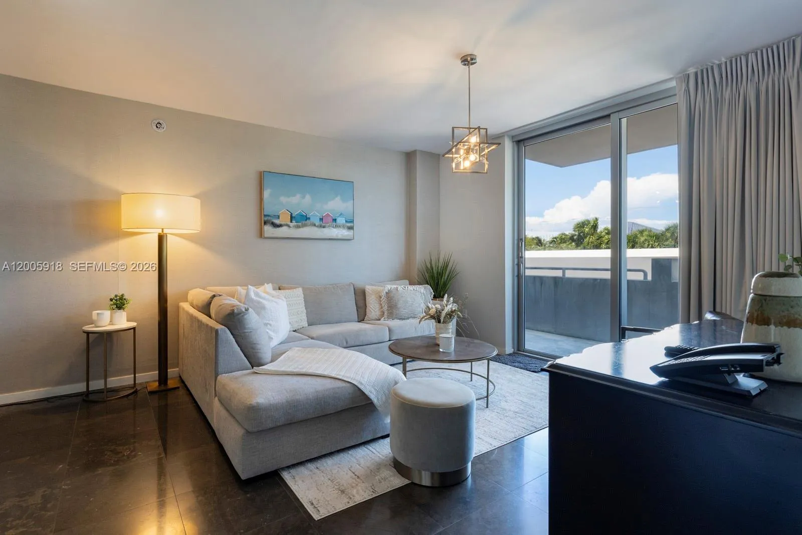 220 21st St # 303, Miami Beach FL 33139