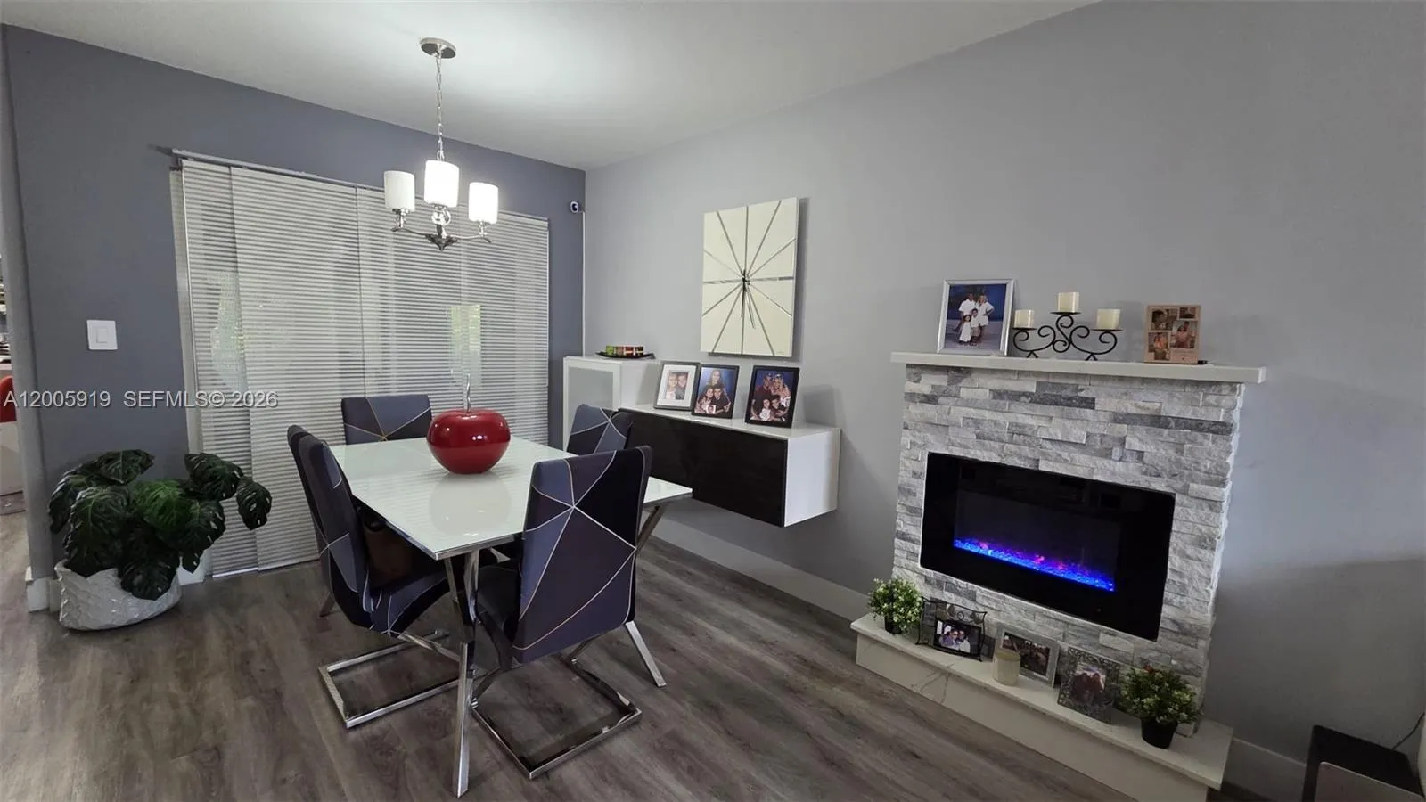 3732 SW 153rd Ct, Miami FL 33185