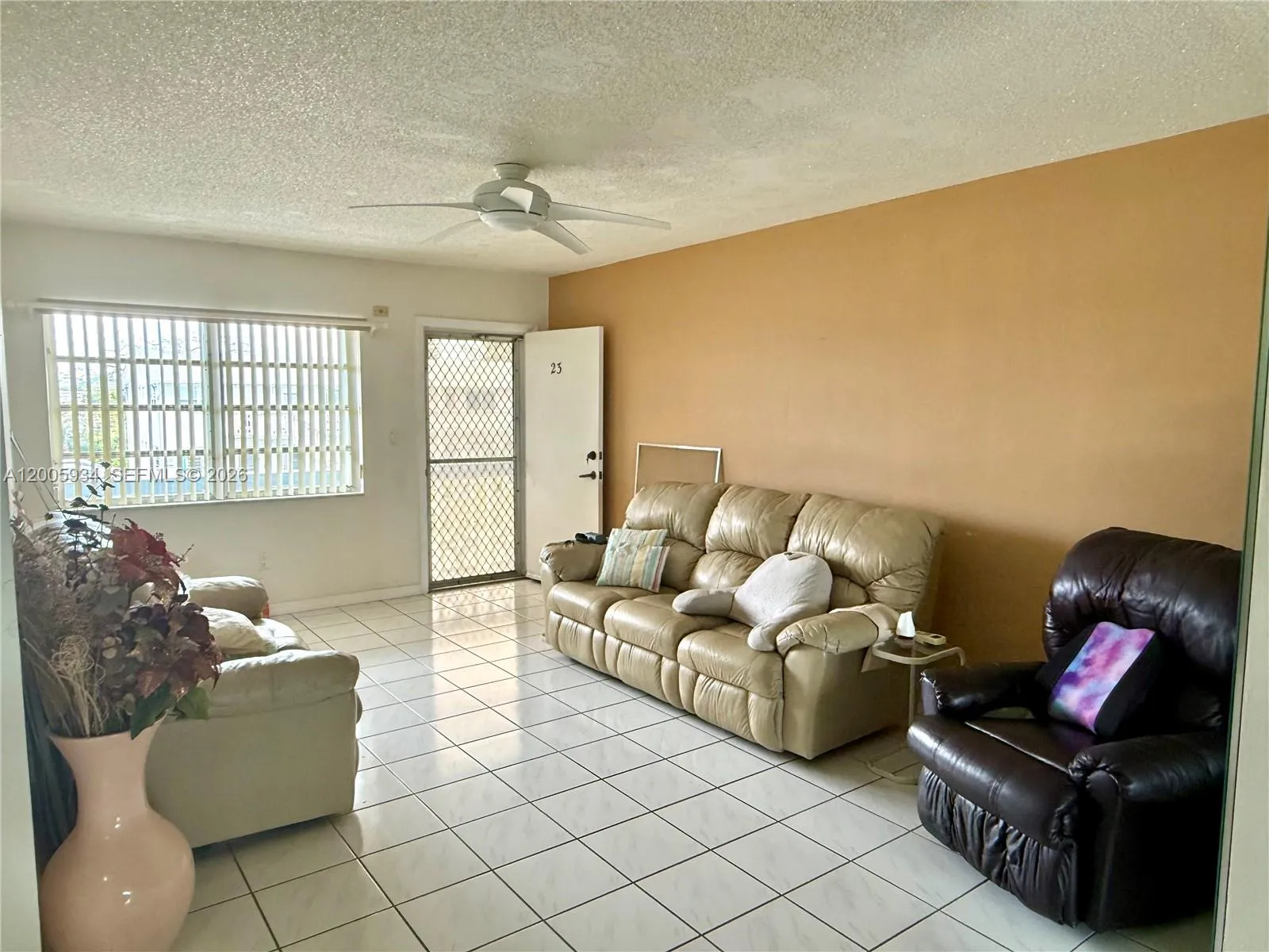 11 NE 204th St # 23, Miami Gardens FL 33179