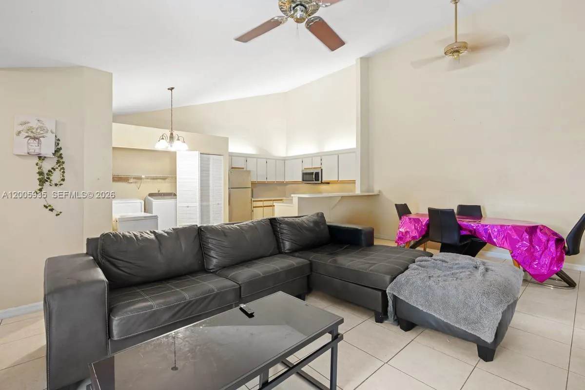 4397 Woodstock Dr # C, West Palm Beach FL 33409