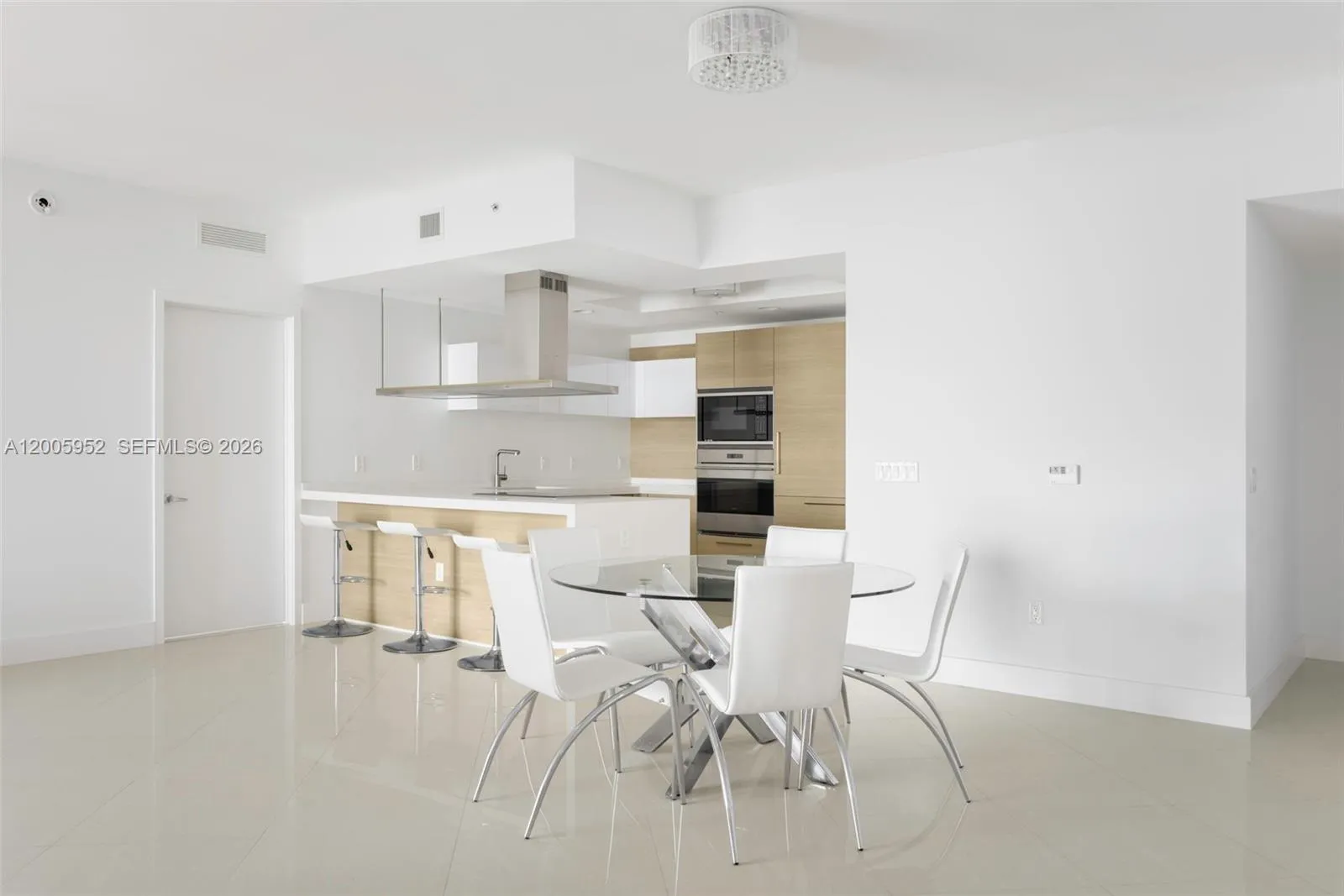 17301 Biscayne Blvd # 1704, North Miami Beach FL 33160