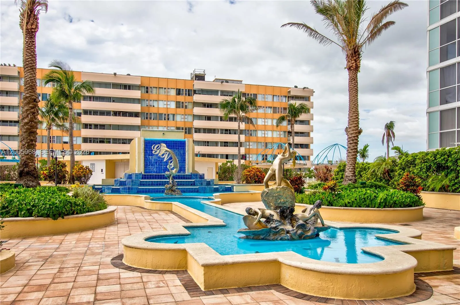 7601 E Treasure Dr # 1621, North Bay Village FL 33141