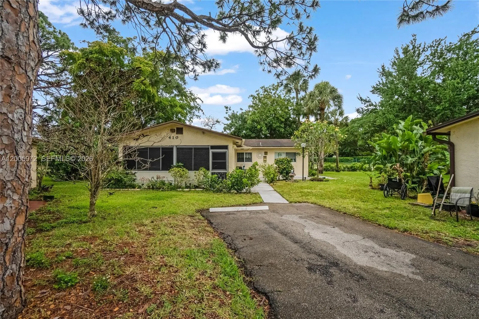 410 SW Natura Ave, Deerfield Beach FL 33441