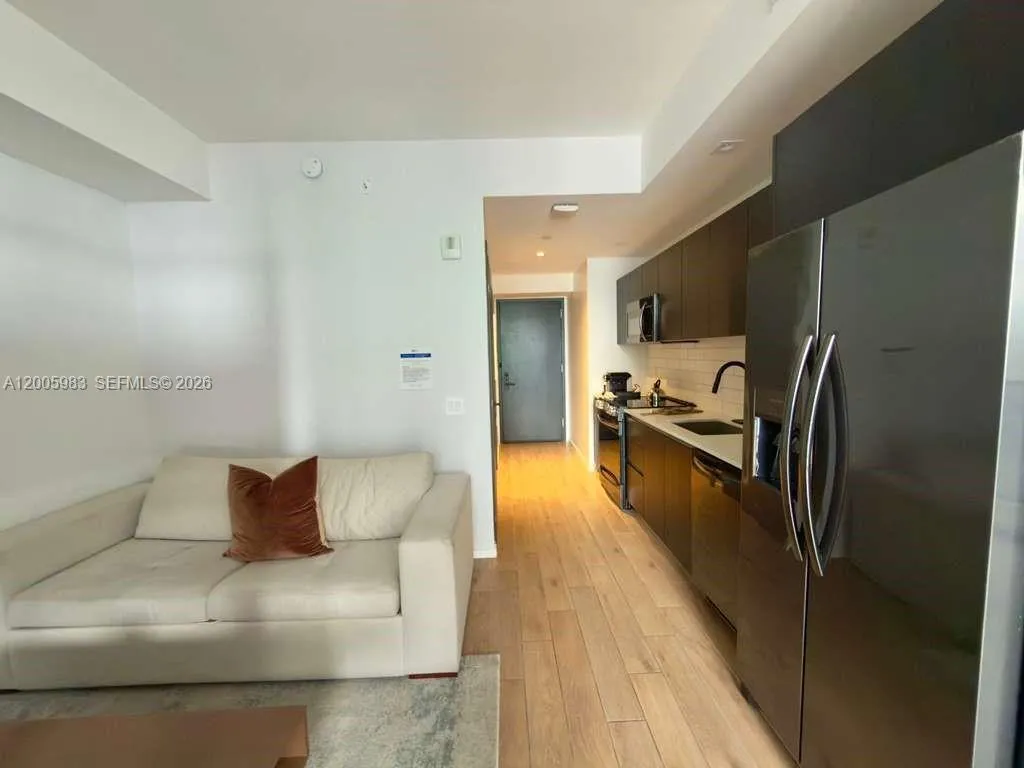 398 NE 5th St # 4313, Miami FL 33132