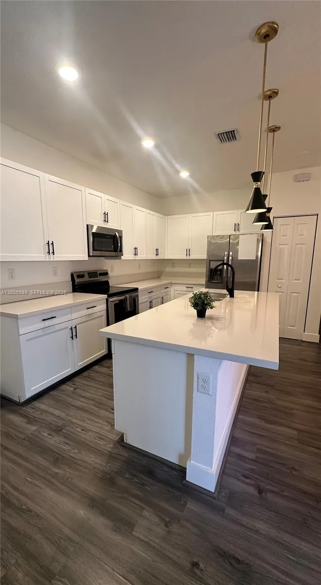 3423 W 110th St, Hialeah FL 33018