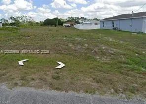 9046 Green Cir, La Belle FL 33935