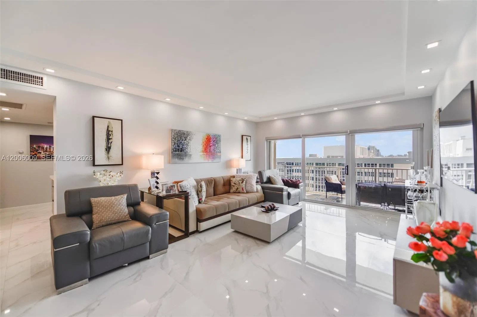 1980 S Ocean Dr, Hallandale Beach FL 33009