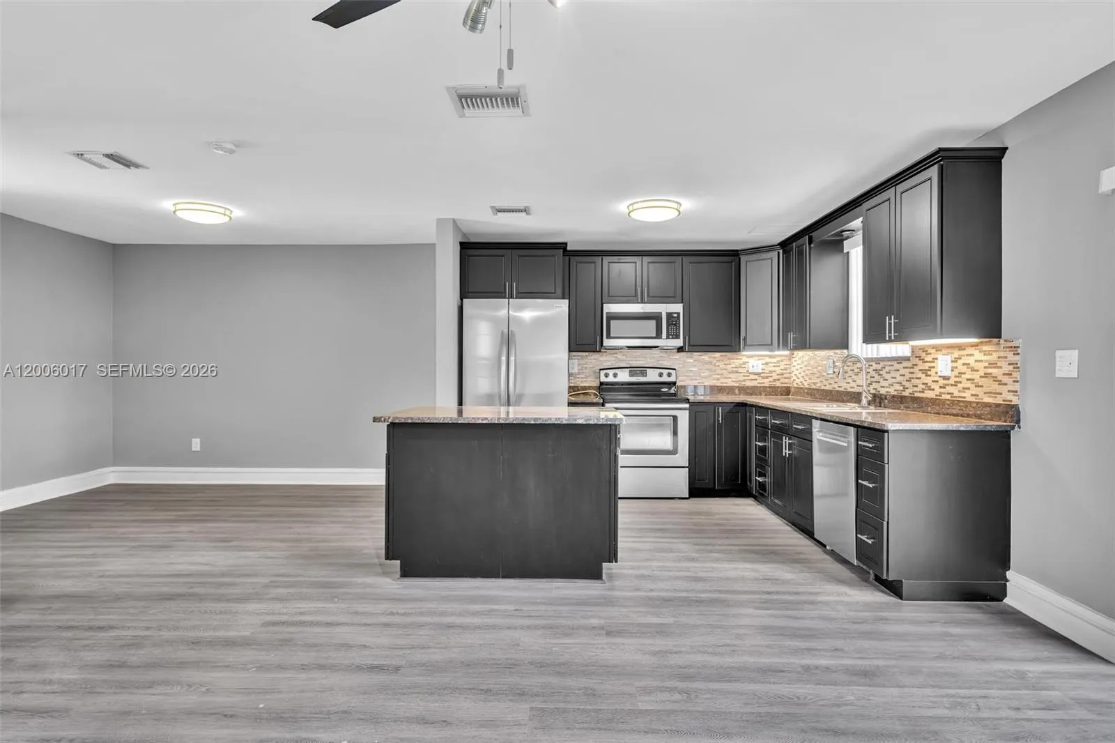 14212 NE 4th Ave, Miami FL 33161