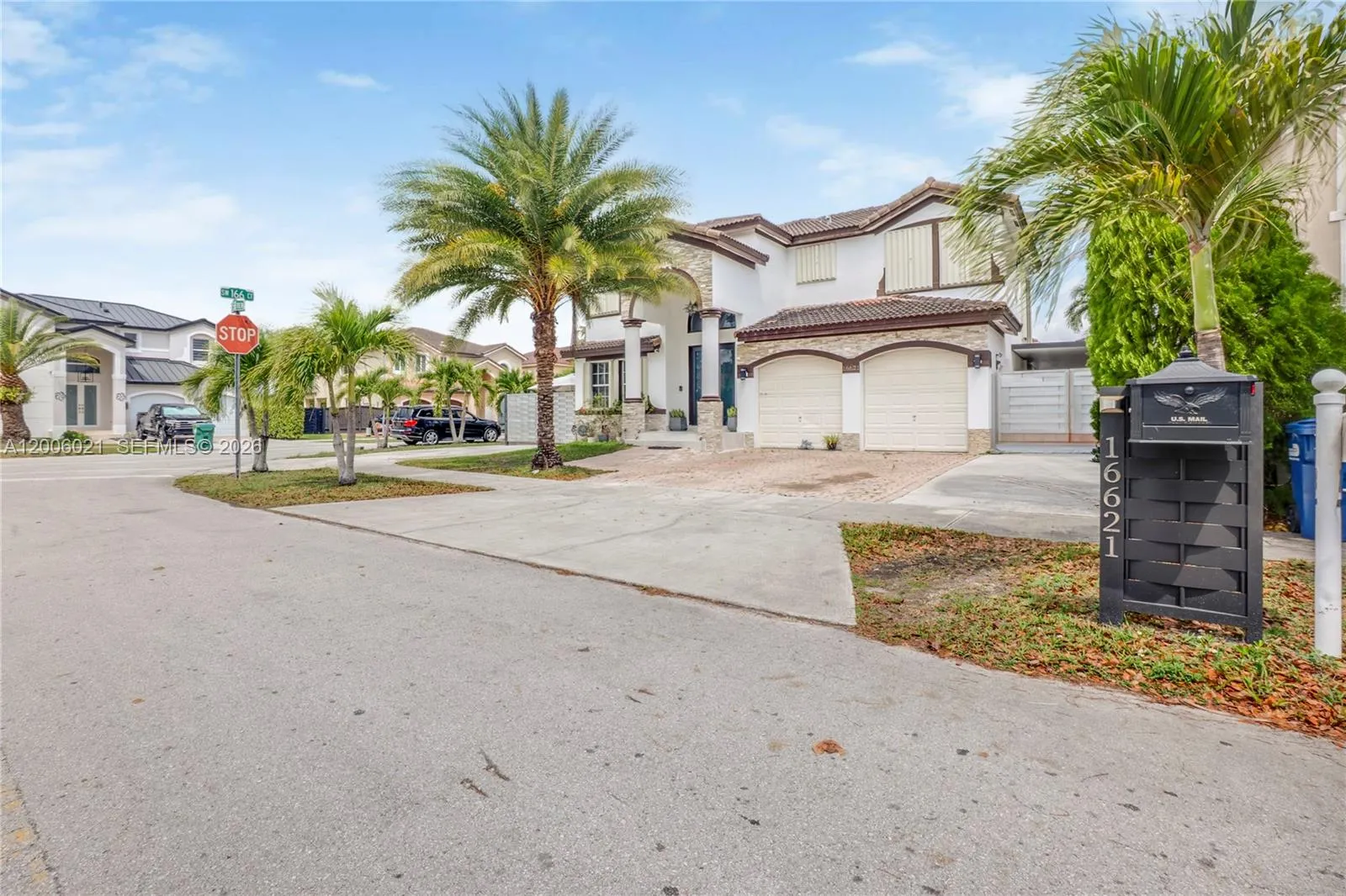 16621 SW 58th Ter, Miami FL 33193