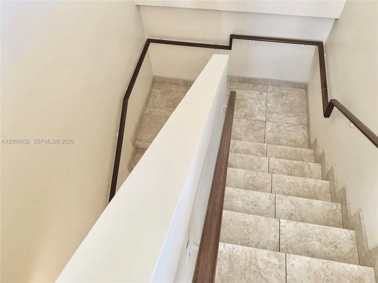 5455 SW 8 ST # 215, Miami FL 33134