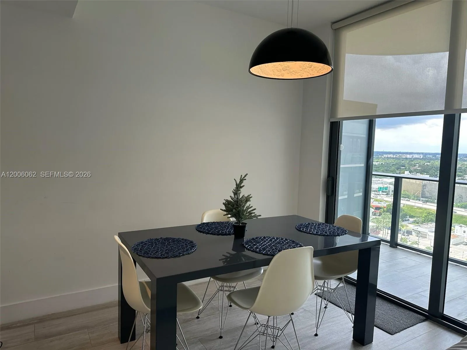 121 NE 34th St # 1915, Miami FL 33137