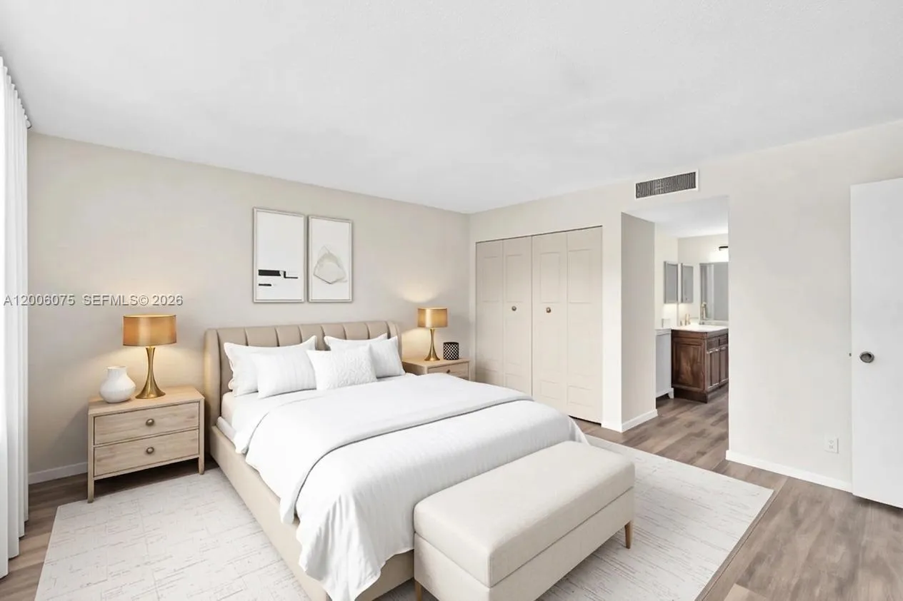 3360 Spanish Moss Ter # 305, Lauderhill FL 33319