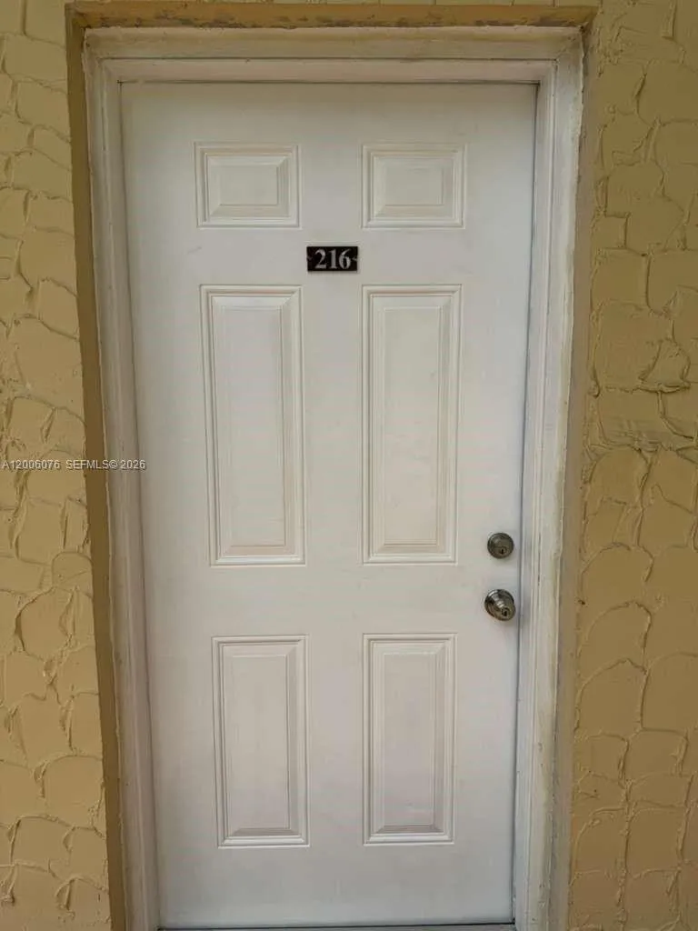 8500 SW 109th Ave # 216, Miami FL 33173