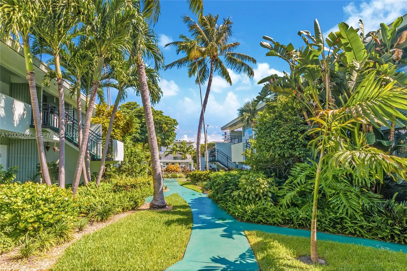 1060 98 St, Bay Harbor Islands FL 33154