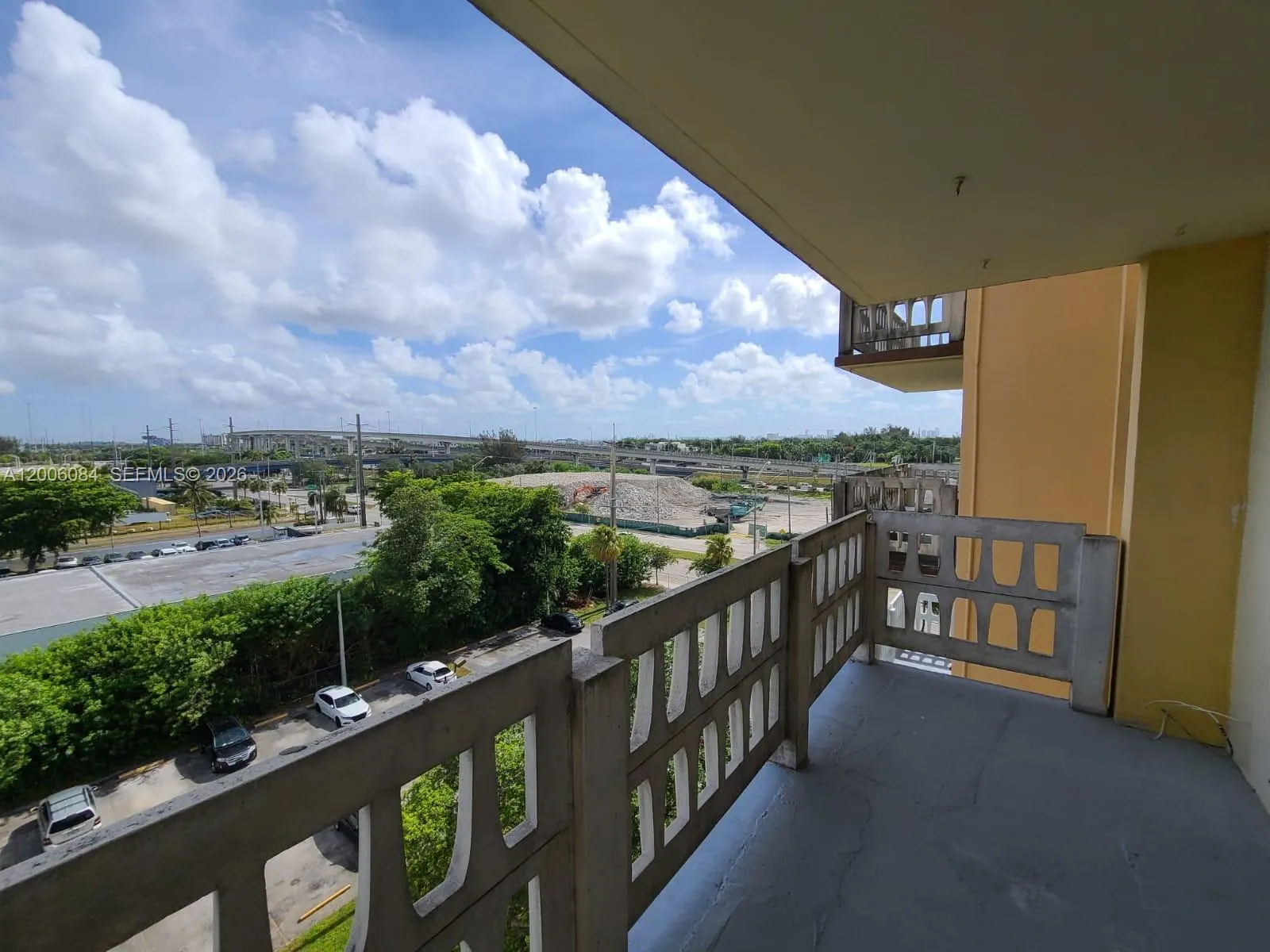 15600 NW 7th Ave # 709, Miami FL 33169