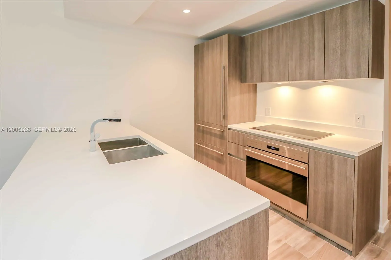 801 S Miami Ave # 3606, Miami FL 33130